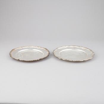 13 Swedish silver plates, 1915-52.