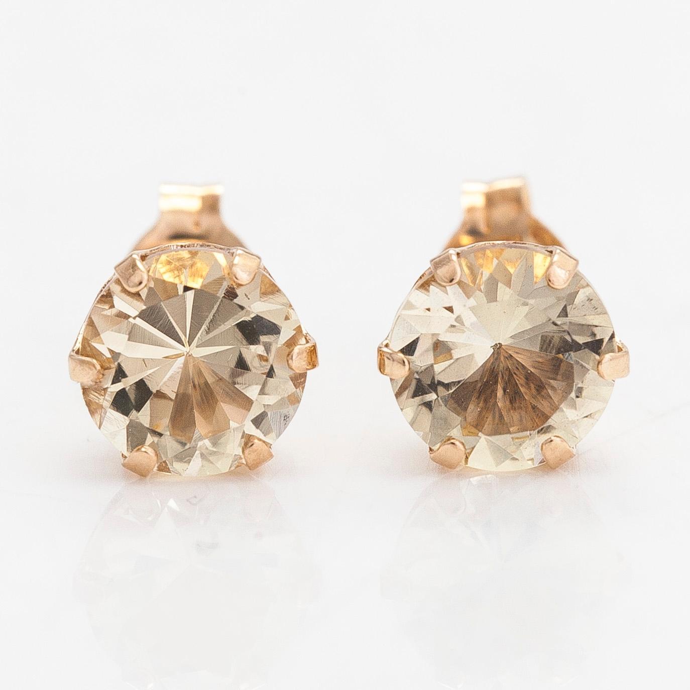 Örhängen, 14K guld och beryller.