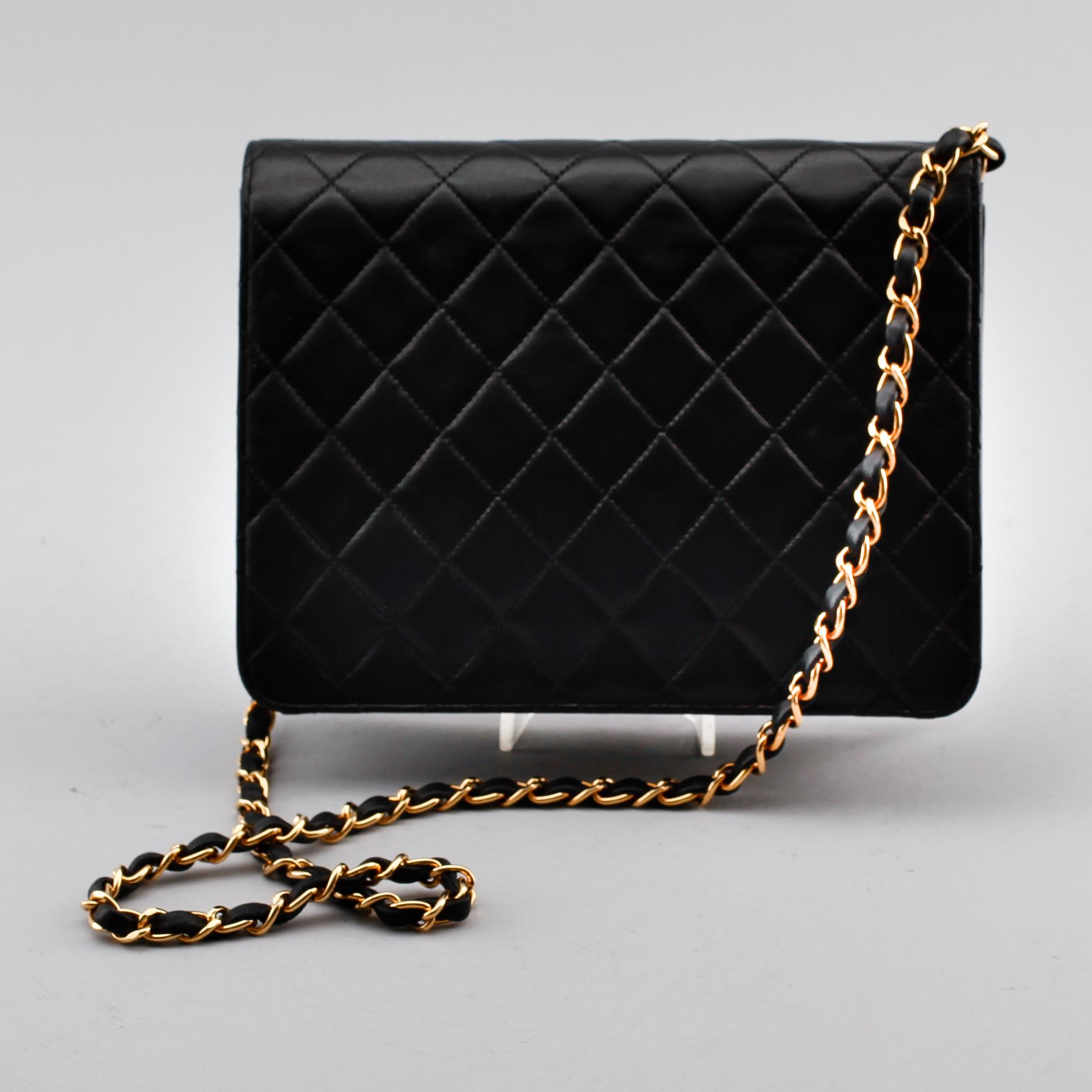 VÄSKA, Chanel.