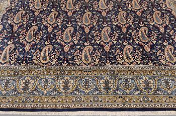 Carpet, Ghom, approx. 367 x 254 cm.