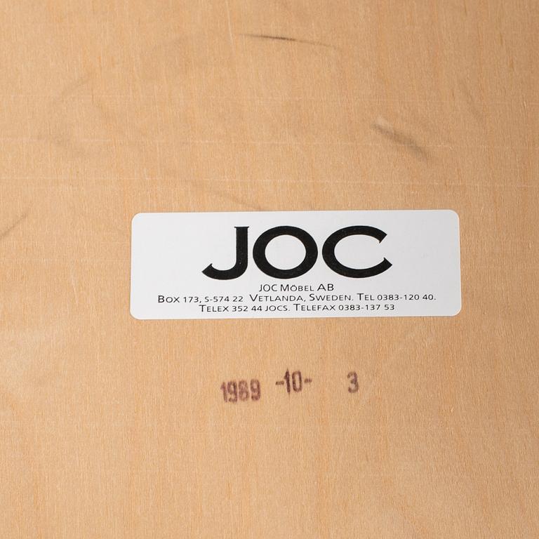 KARMSTOLAR, ett par, formgivna av Karl-Erik Ekselius, JOC Möbler, Vetlanda, 1980-tal.