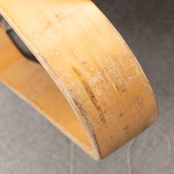 Alvar Aalto, a late 20th century '544' sofa for Artek.