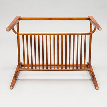 A mid-20th century coffee table / side table.