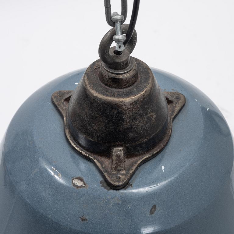 An industrial enamel celing light, second half of the 20th century.