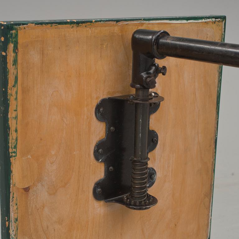 LÄSBORD, 1900-tal.