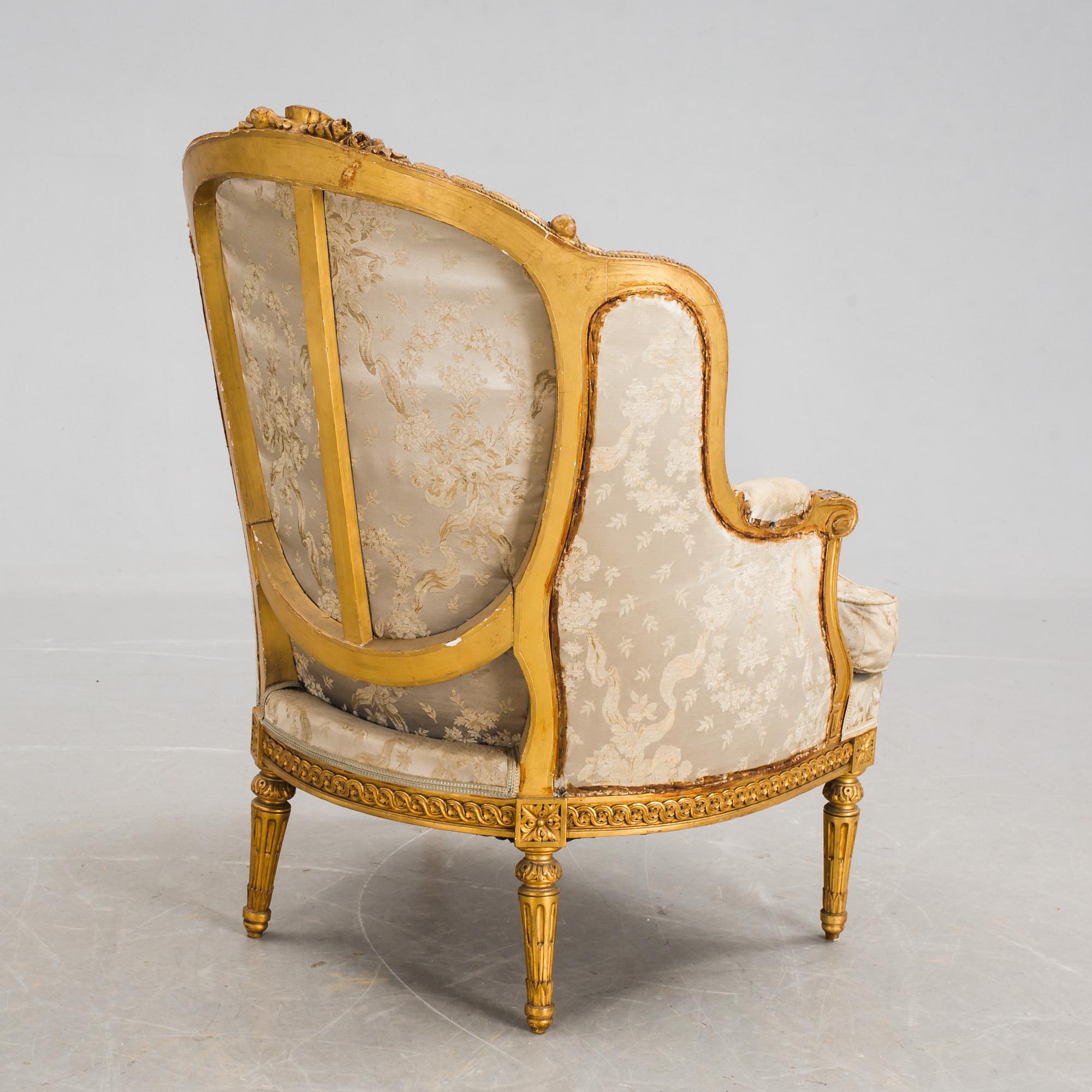 BERGÈRE, Louis XVI-stil, omkring 1900.