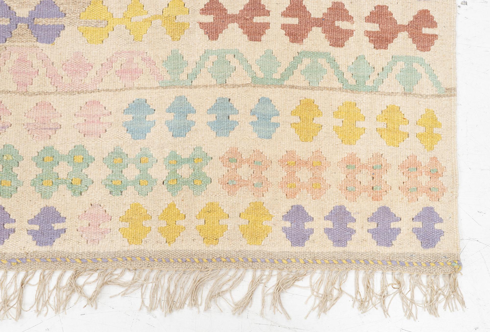 A Kelim rug, c. 203 x 203 cm.