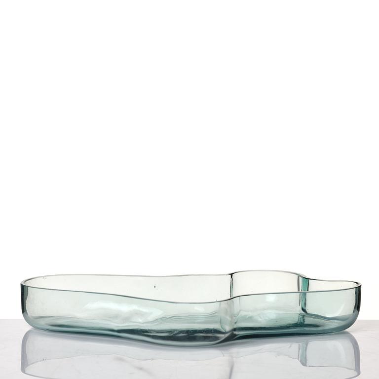 Alvar Aalto, a green tinted glass dish, model 9748 for Karhula Glassworks, Finland, in production 1937-1949.