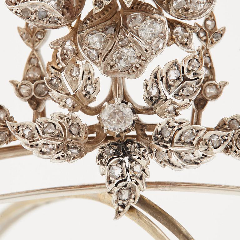 A tiara with old cut diamonds. Late 19th century.