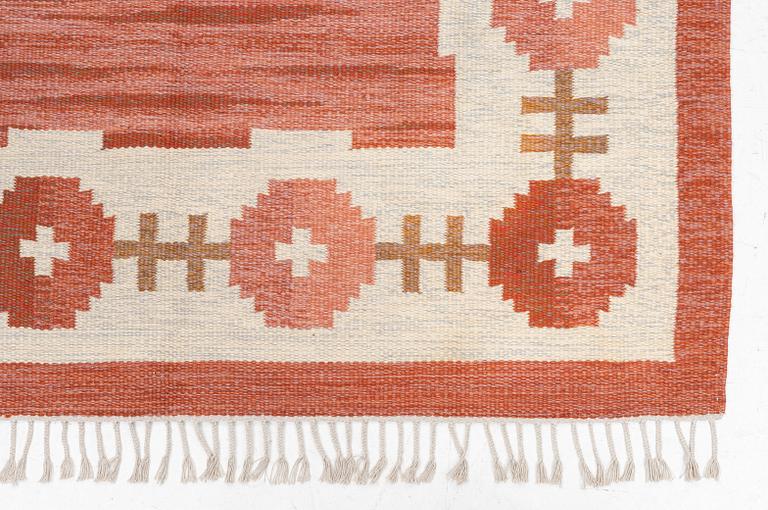 Rug, flat weave, Sweden, 1960s, approx. 247 x 160 cm.