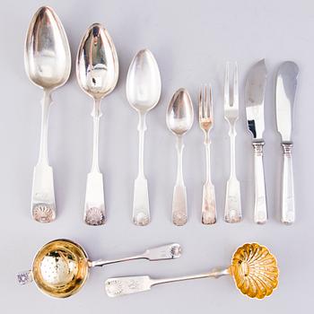 Silver cutlery with sea shell decoration, totally 27 pcs, Finnish hallmarks, 1848 - 1959.