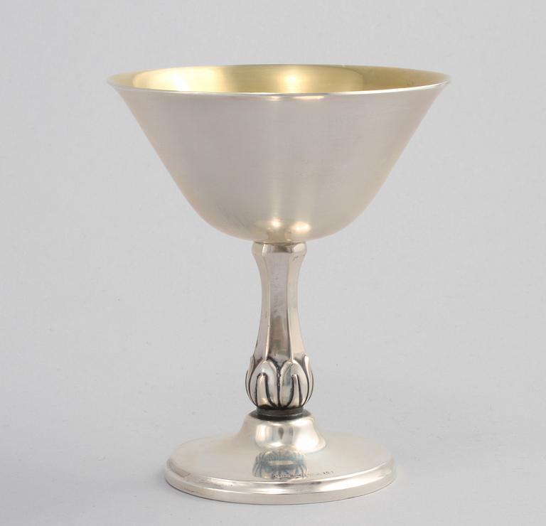 MARTINIGLAS, 12 st, silver, MGAB, Uppsala, omkring 1900-talets mitt, vikt ca 690 g.