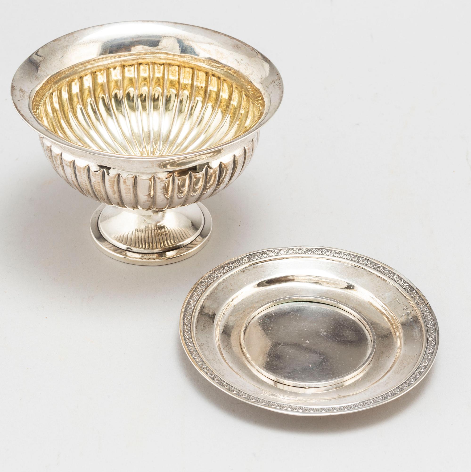 A parcel gilt silver bowl by Carl Tengsted Gothenburg 1834.