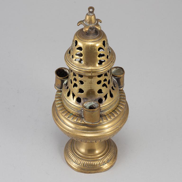 RÖKELSEKAR, mässing, 1700-tal.