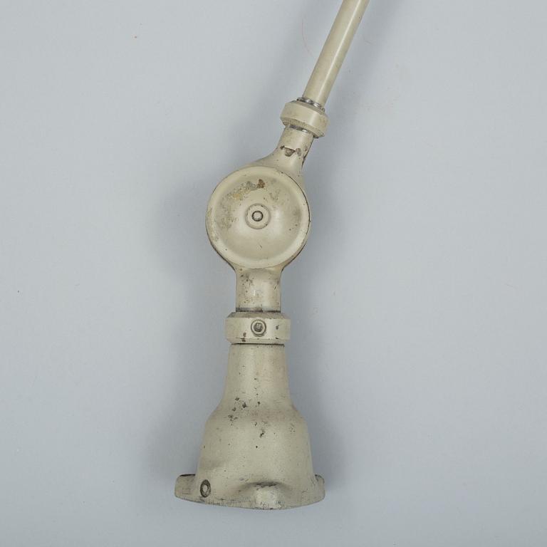 A mid 20th century light.