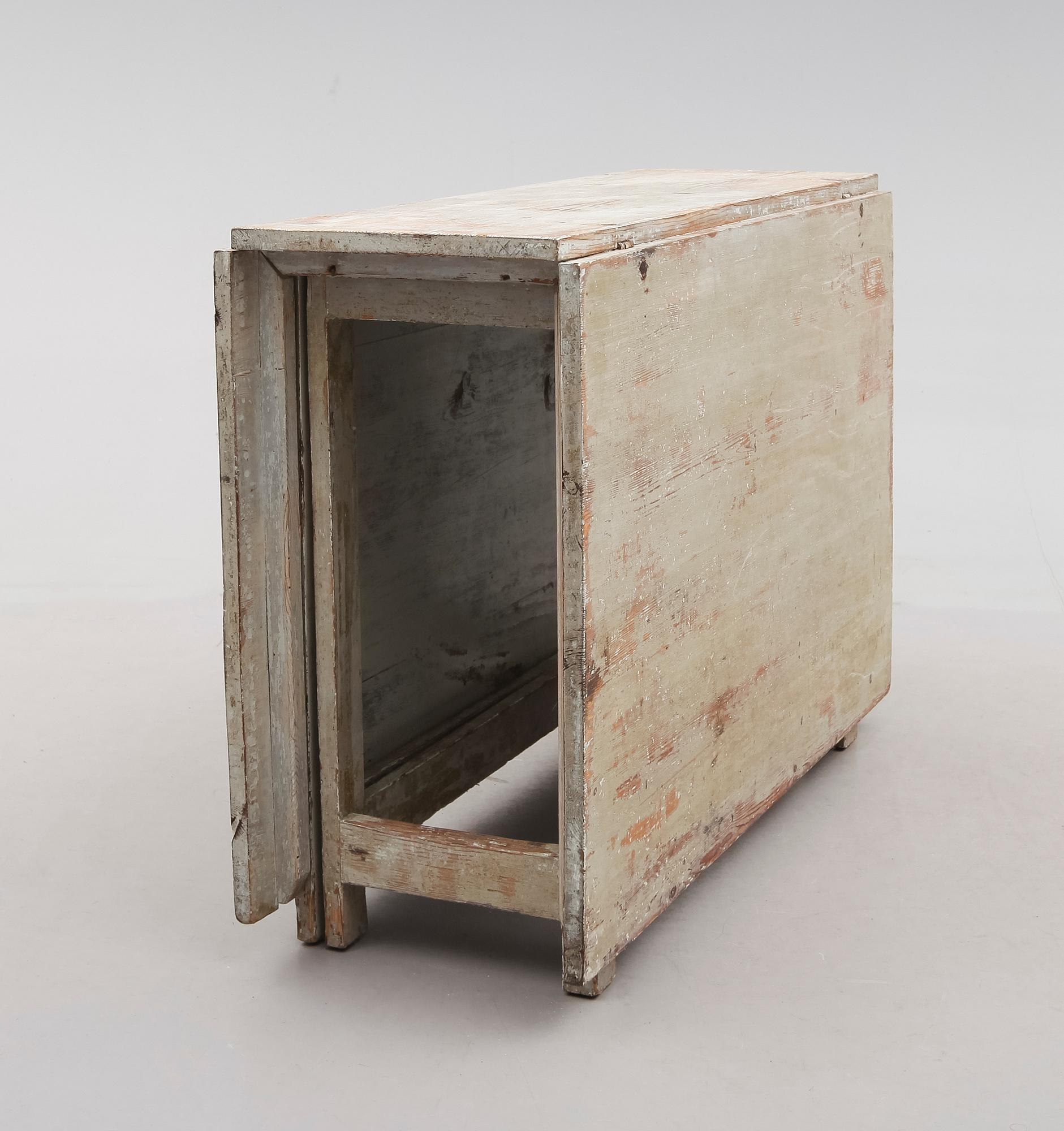 SLAGBORD, 1800-talets första hälft.