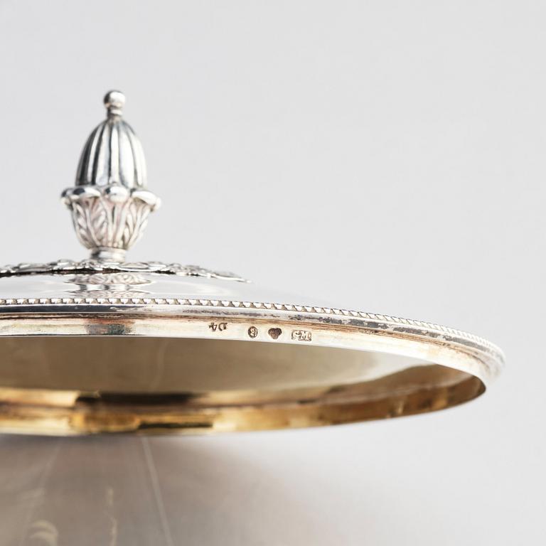 A Swedish Empire silver sugarbowl with lid and sprinkle spoon, mark of Gustaf Möllenborg, Stockholm 1834.