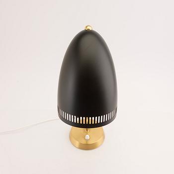 Einar Bäckström bordslampa modellnr 5323  1900-talets mitt.