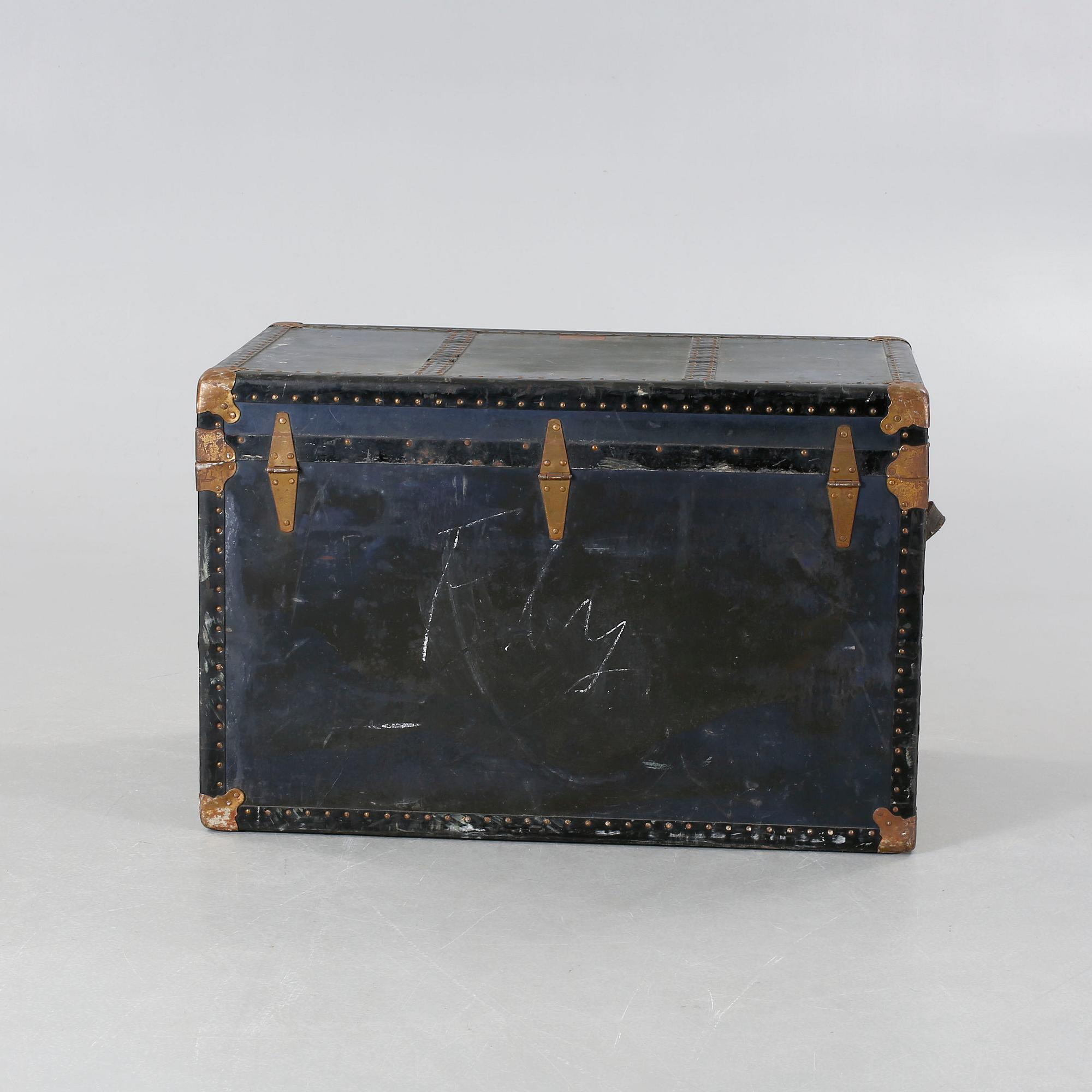 A trunk from A&S Unbreakable Trunks, New York, made in early 20th century.