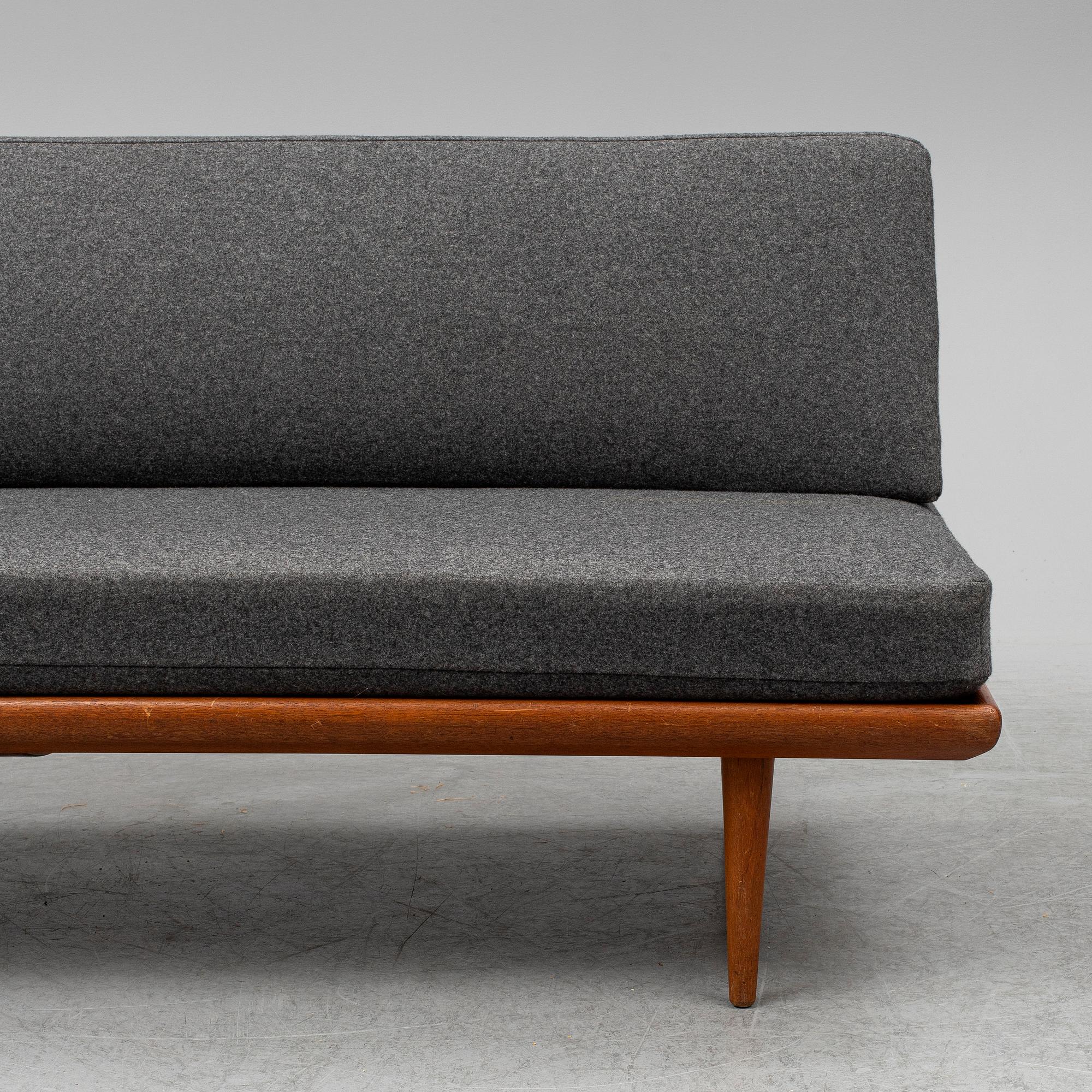 PETER HVIDT & ORLA MØLGAARD NIELSEN, sofa, "Minerva", mid 20th century.