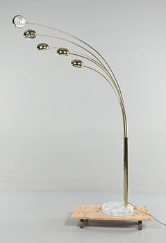 GOLVLAMPA, Lamp Gustaf, 1900-talets andra hälft.