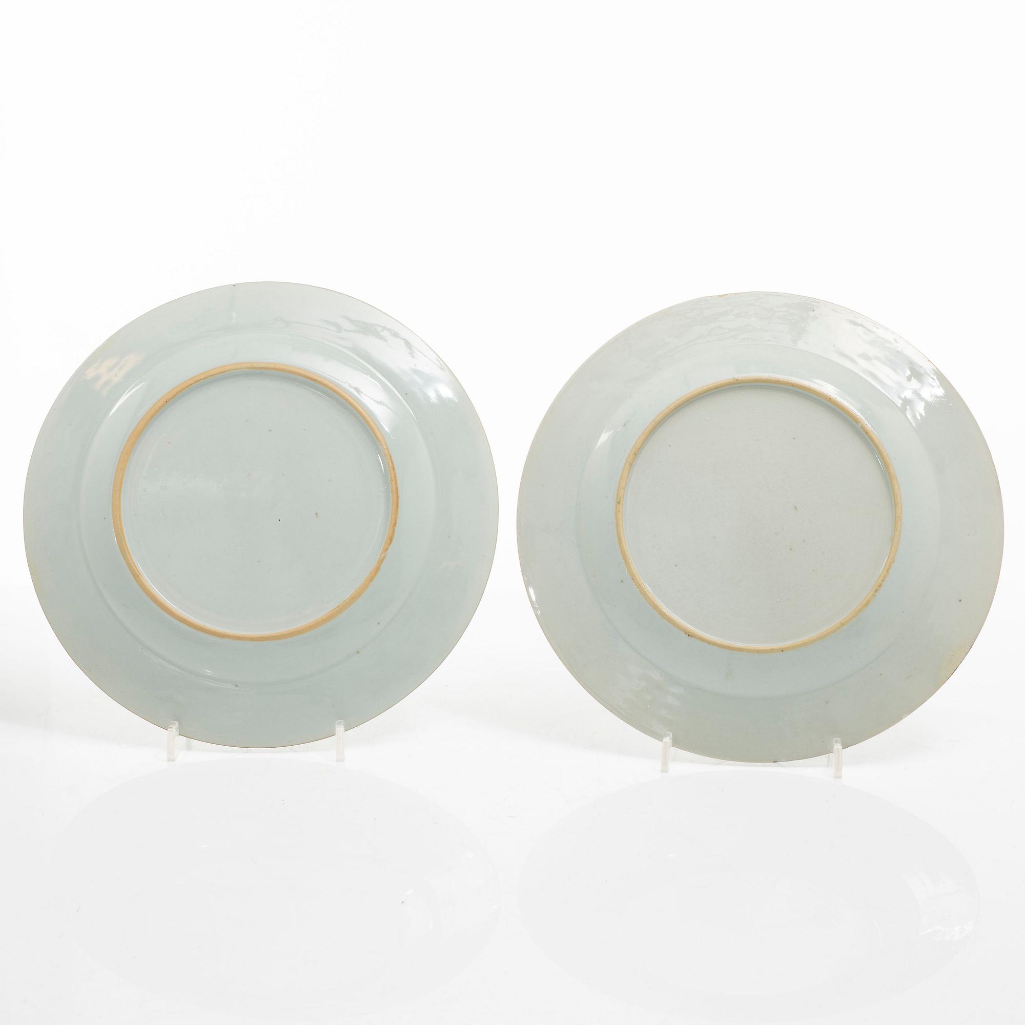 Tallrikar, 15 stycken, porslin, Kina, Qingdynastin, 1700-tal.