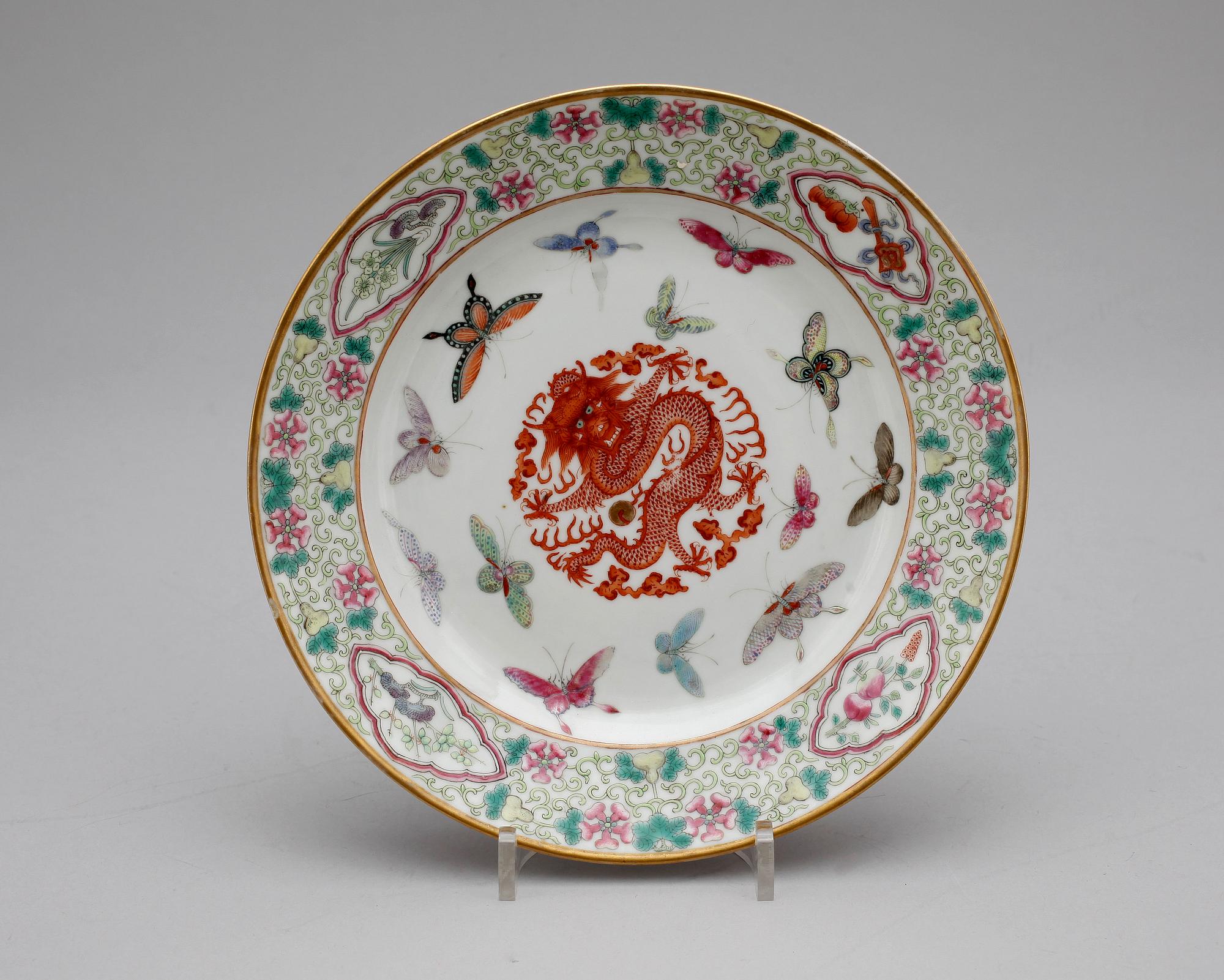 FAT, porslin, Kina Sen Qing dynasti med Guanxus sex karaktärers märke.