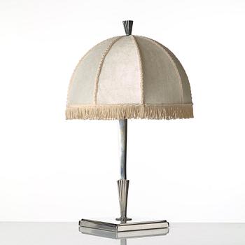 Elis Bergh, probably, a silver plated Swedish Grace table light for CG Hallberg, Stockholm 1920-30's.