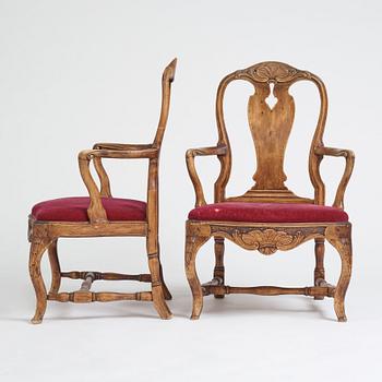 Karmstolar ett par samt fyra salsstolar, 1700-talets andra del, Rokoko.