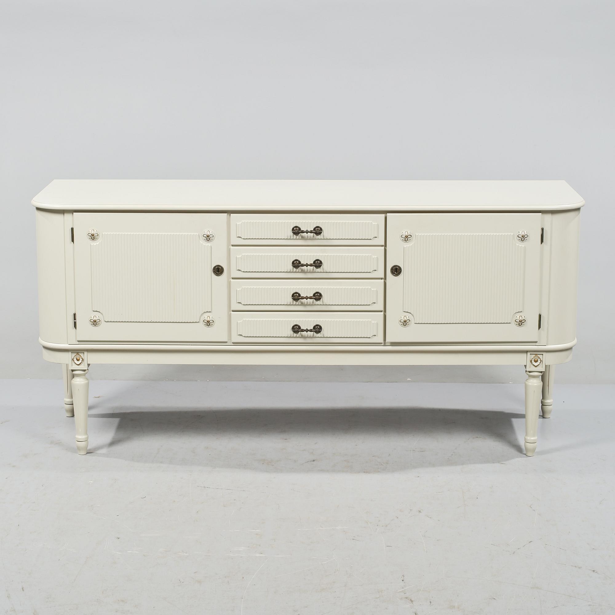 SIDEBOARD, gustaviansk stil, 1900-talets andra hälft.