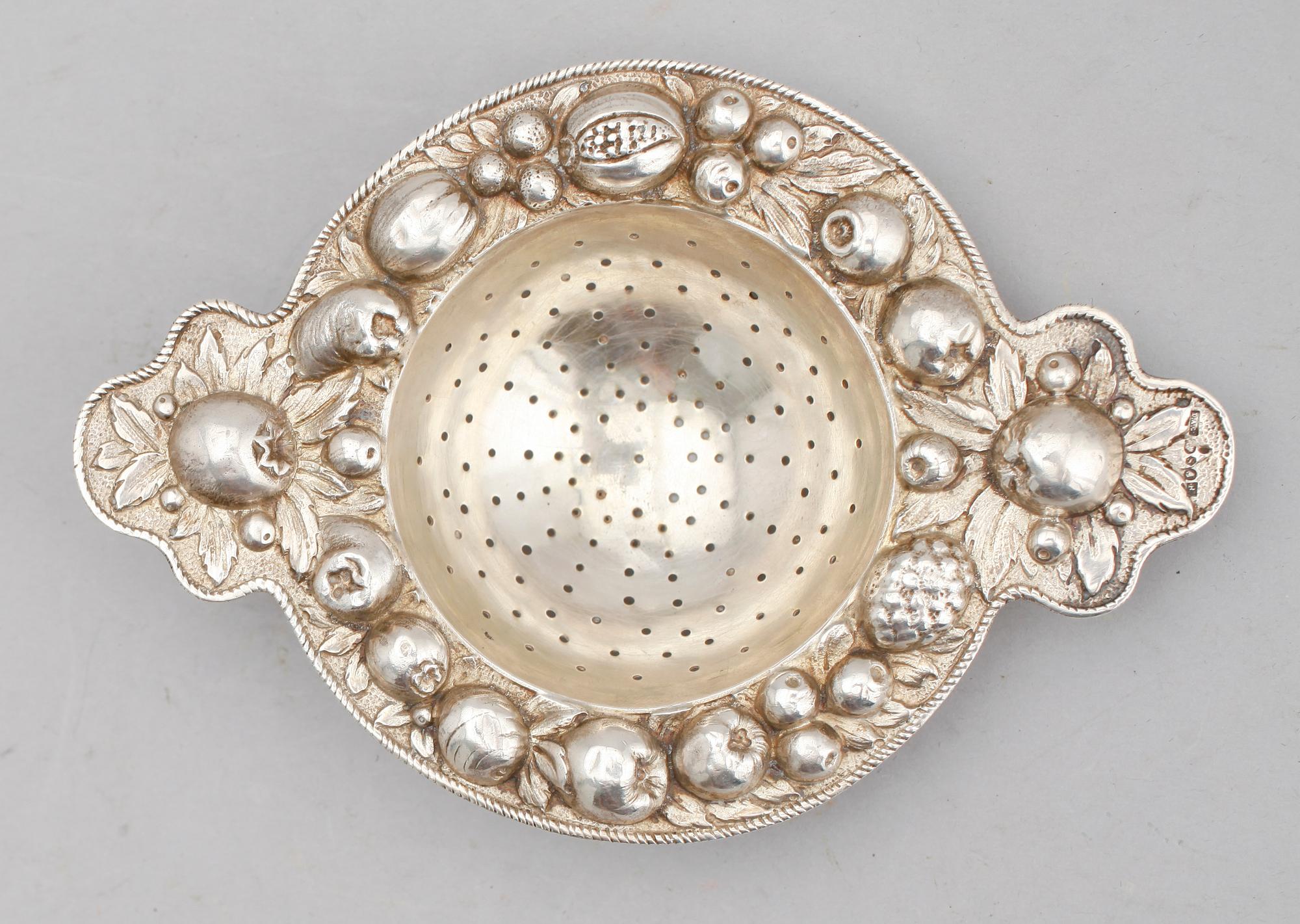 TESIL, silver, David Andersen, 1919. Vikt ca 83 g.