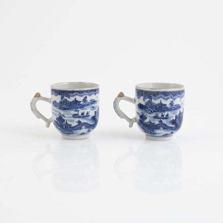 Ten pieces of porcelain, China, Qing dynasty, 18th-19th century.