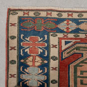 Matta, Konja, ca 222 x 176 cm.