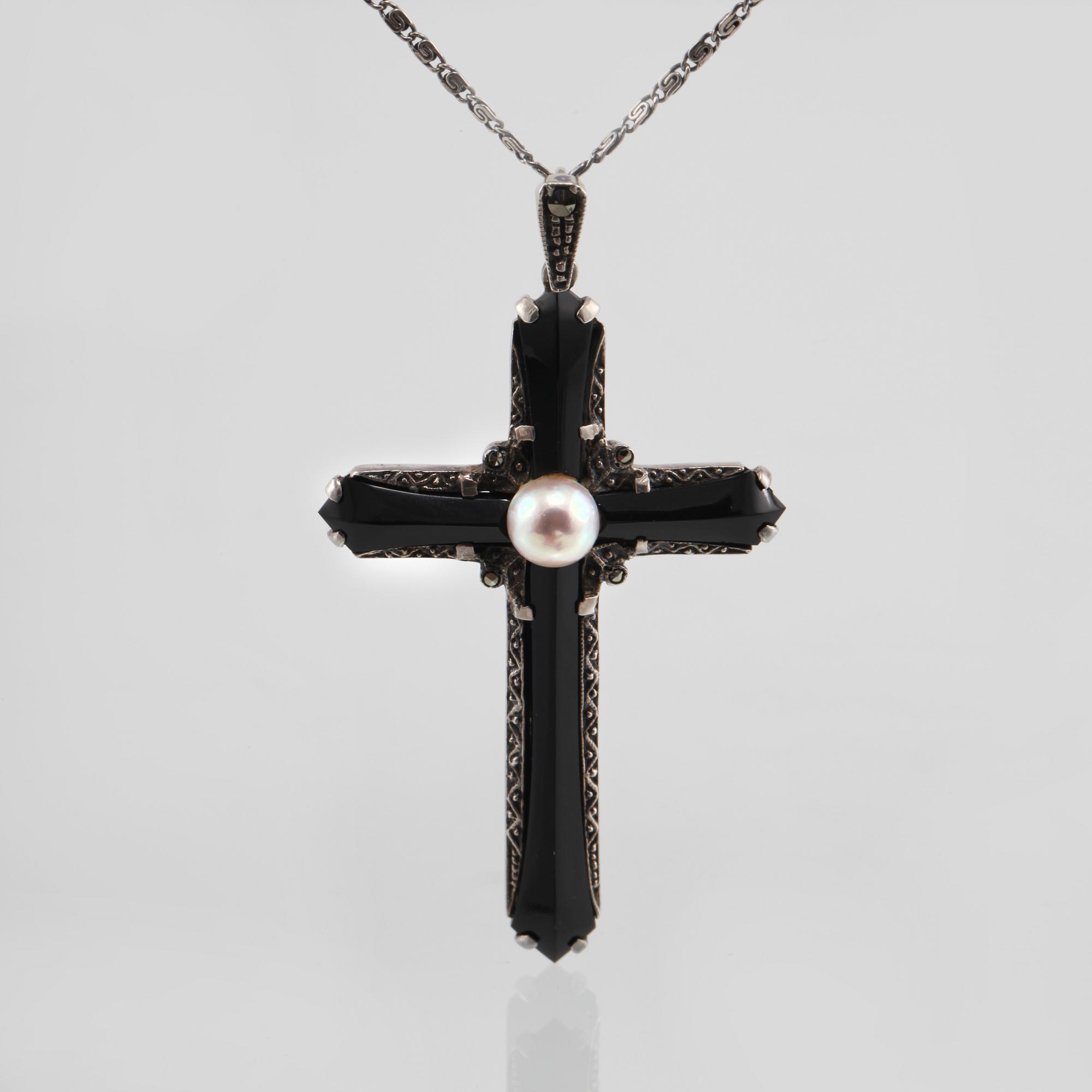 HÄNGE, silver med odlad pärla, markasiter samt onyx, importstämplat. Vikt 7,0 gram.