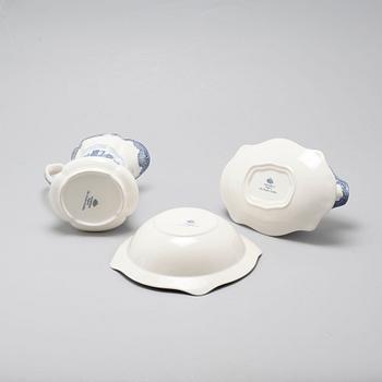 64 pieces of earthenware tableware, model "Old Britain Castles" by Johnson Bros, England, first half of the 20th century.