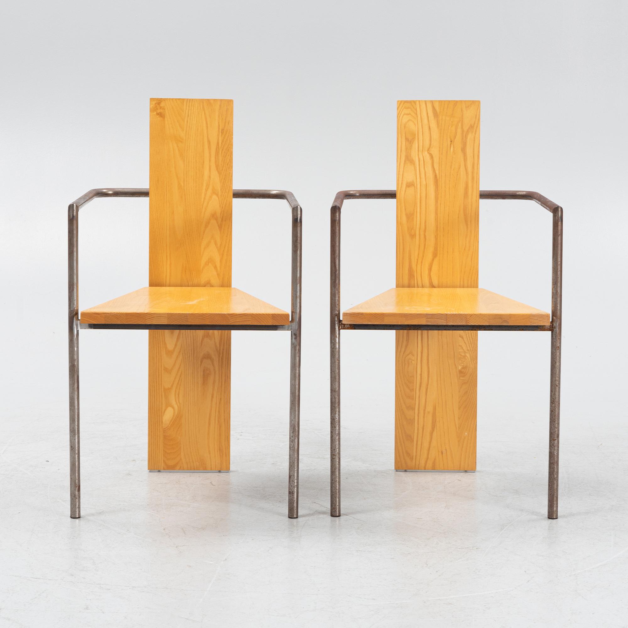 Jonas Bohlin, karmstolar, ett par, "Concrete", Källemo, Värnamo.