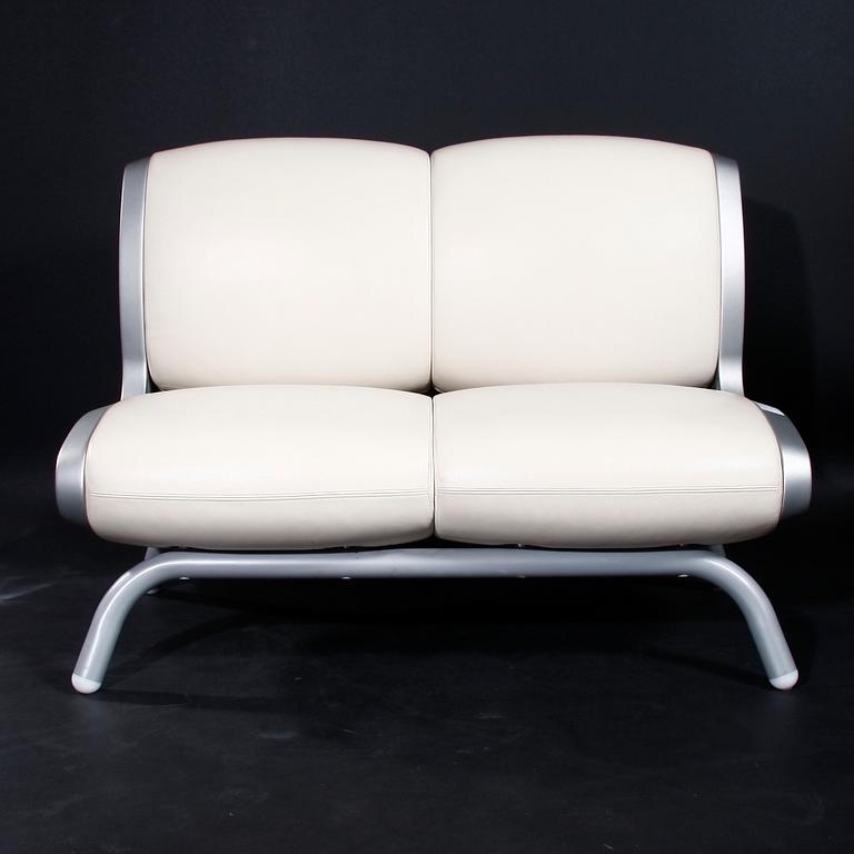 SOFFA, skinn, metall, "Gluon", design Marc Newson, Moroso. 1999.