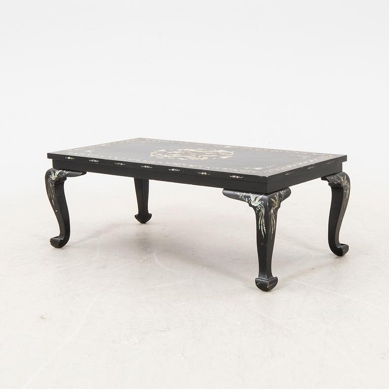 A Chinese lacquered coffee table later part of the 20th century.