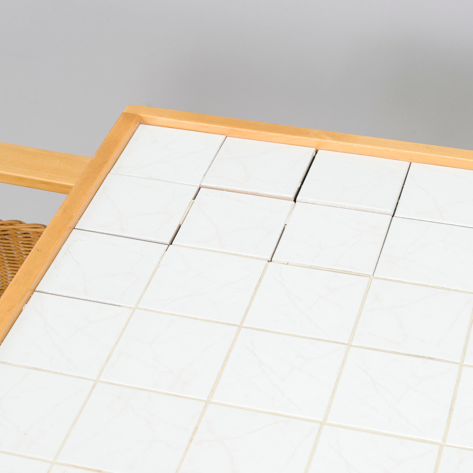 Alvar Aalto, serveringsvagn, modell 900, Artek, Finland, 1970-tal.