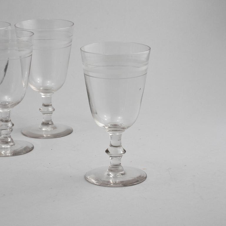 VINGLAS, 12 st snarlika, Sk Rydbergsglas, 1900-talets första del.