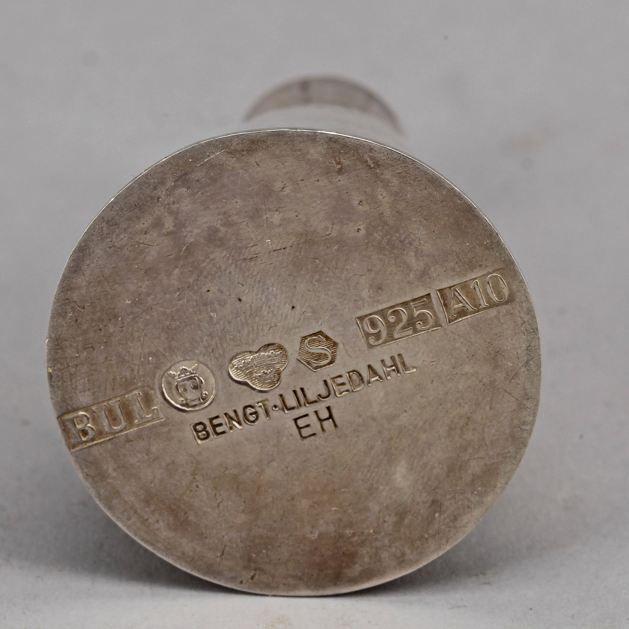 VAS, sterlingsilver, Bengt Liljedahl, Stockholm, 1975. Vikt 41 gram.