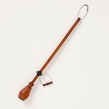 Besman, av Nils Lind (instrumentmakare i Stockholm 1700-talets tredje kvartal - 1798), daterat 1765.