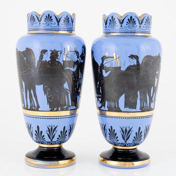 Vaser, ett par, flussglas, sent 1800-talets..