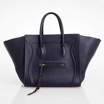 Céline, a 'Medium Phantom' Leather Bag.