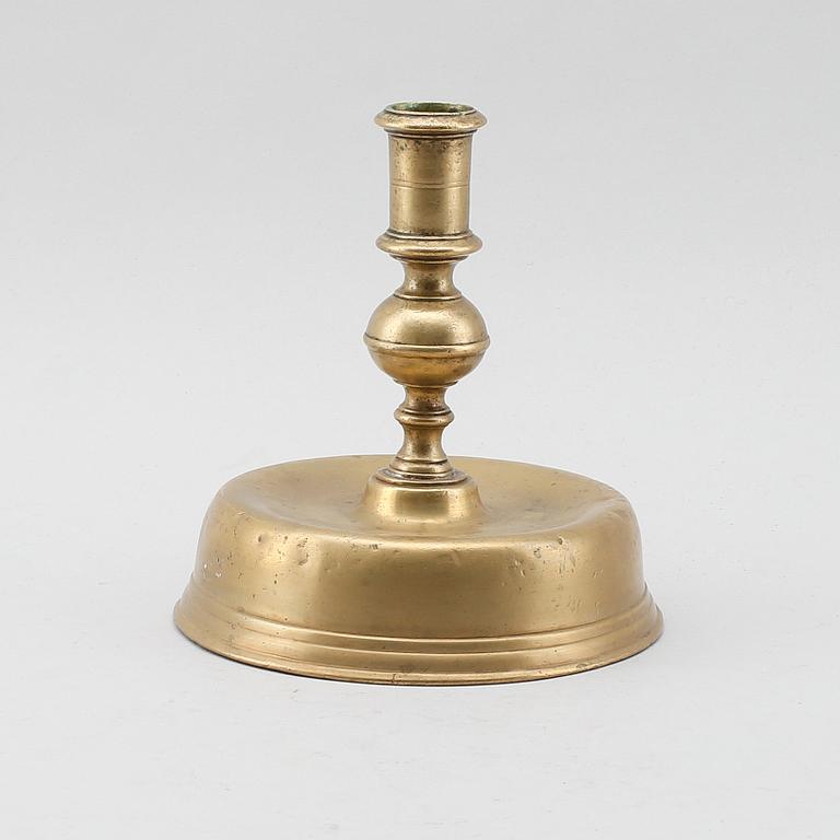 LJUSSTAKE, brons, 1600-tal.