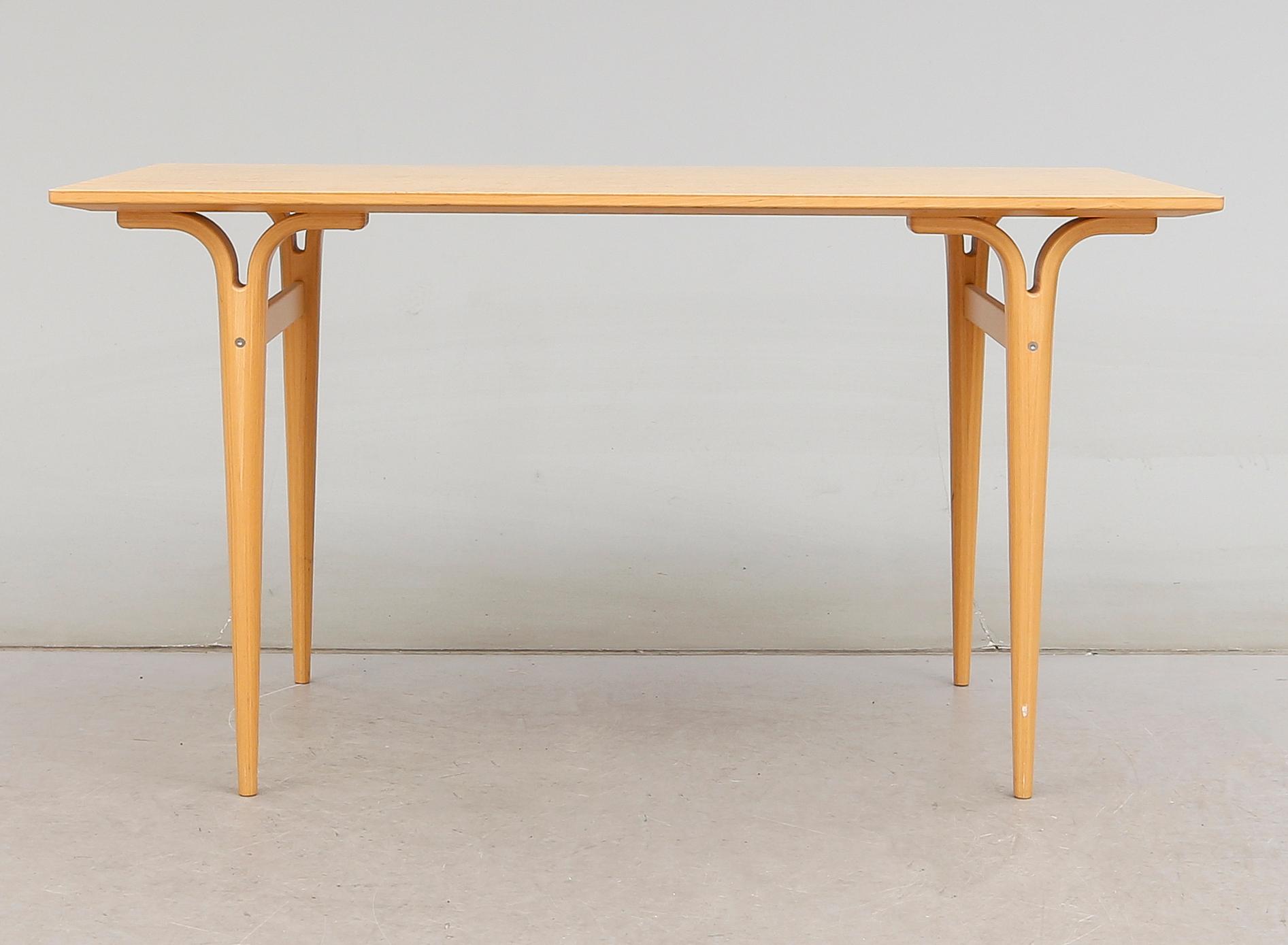 BORD, Bruno Mathsson International, Värnamo, 1900-talets andra hälft.