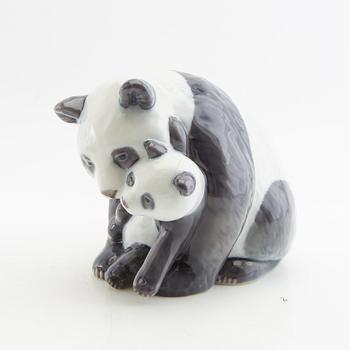 Allan Therkelsen figurin Panda med unge Royal Copenhagen Danmark porslin.