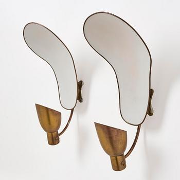 Carl-Axel Acking, a pair of wall lamps model "5029", Bröderna Malmströms Metallvarufabrik, Malmö, 1940s.