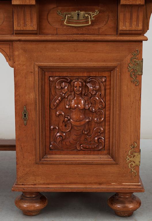 SKRIVBORD samt STOL, nyrenässans, C.E. Jonsson Stockholm Möbelfabrik, omkring 1900.