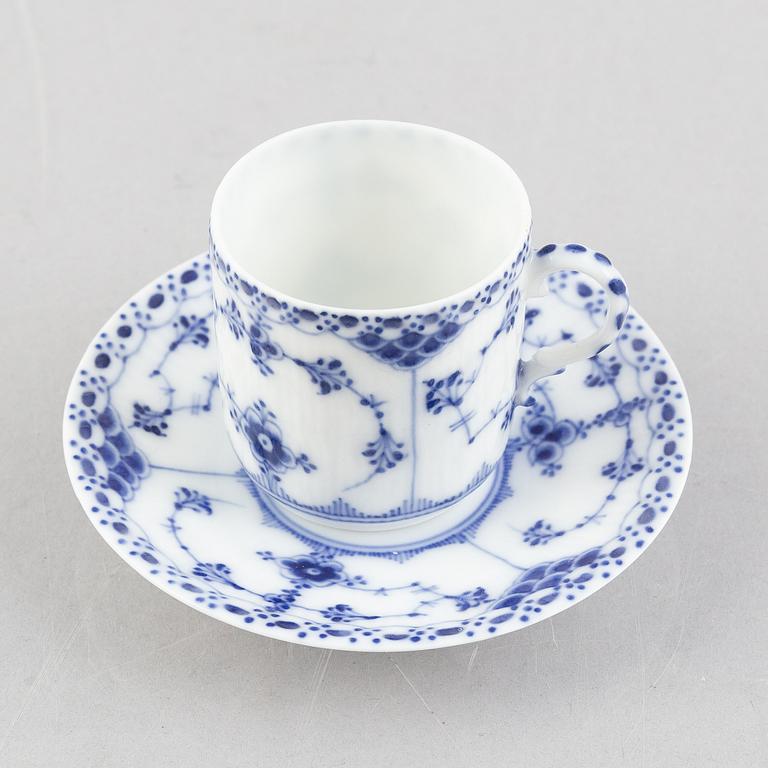 A "Musselmalet half lace" cup with saucer (for a children's service), Royal Copenhagen, model 530, 1893-1900.